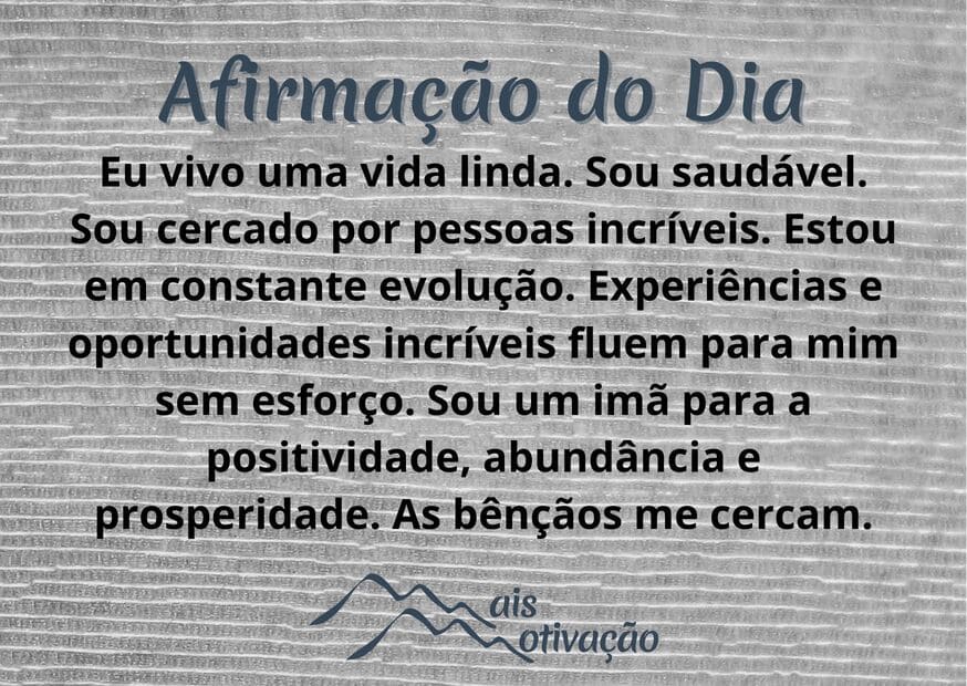 uma afirmação do dia em um fundo amadeirado.